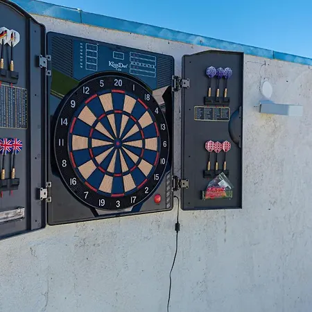 In With Outdoor Swimming Pool Ferienhaus