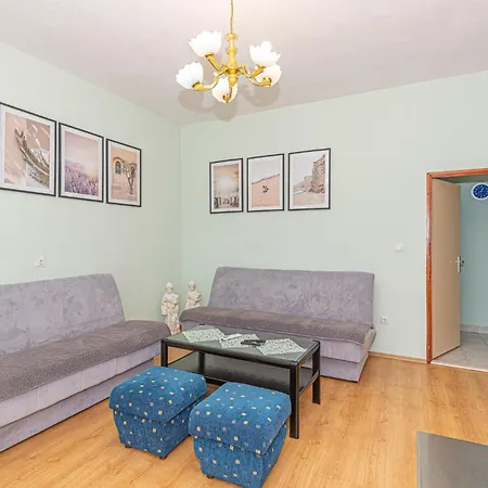 In With Outdoor Swimming Pool Ferienhaus Sedramic